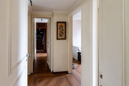 Apartamento à venda com 115m², 3 quartos e 2 vagas Apartamento à venda com 115m², 3 quartos e 2 vagasCorredor