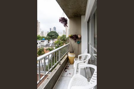 Apartamento à venda com 115m², 3 quartos e 2 vagas Apartamento à venda com 115m², 3 quartos e 2 vagasVaranda