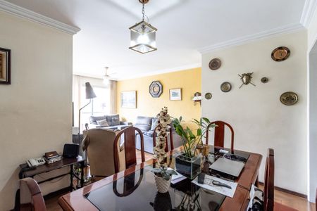 Apartamento à venda com 115m², 3 quartos e 2 vagas Apartamento à venda com 115m², 3 quartos e 2 vagasSala