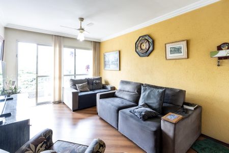 Apartamento à venda com 115m², 3 quartos e 2 vagas Apartamento à venda com 115m², 3 quartos e 2 vagasSala