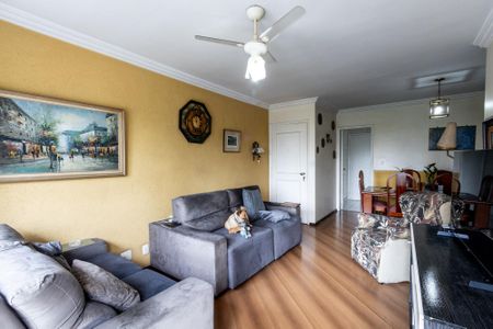 Apartamento à venda com 115m², 3 quartos e 2 vagas Apartamento à venda com 115m², 3 quartos e 2 vagasSala