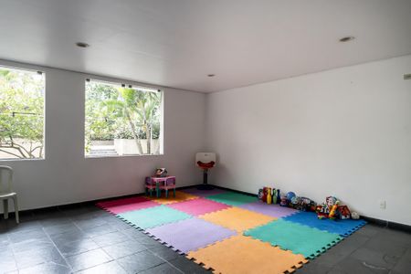 Apartamento à venda com 115m², 3 quartos e 2 vagas Apartamento à venda com 115m², 3 quartos e 2 vagasBrinquedoteca
