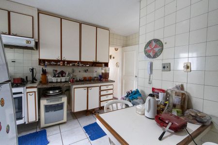 Apartamento à venda com 115m², 3 quartos e 2 vagas Apartamento à venda com 115m², 3 quartos e 2 vagasCozinha