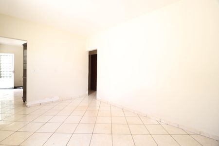 Sala de Jantar de casa para alugar com 3 quartos, 140m² em Tibery, Uberlândia