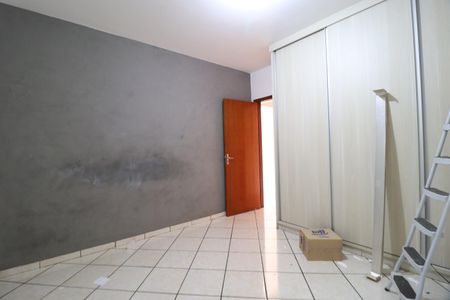 Casa para alugar com 140m², 3 quartos e 3 vagasQuarto 2