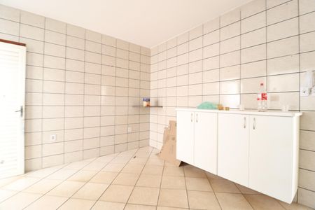 Casa para alugar com 140m², 3 quartos e 3 vagasCozinha