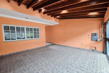 Casa à venda com 253m², 4 quartos e 2 vagasGaragem