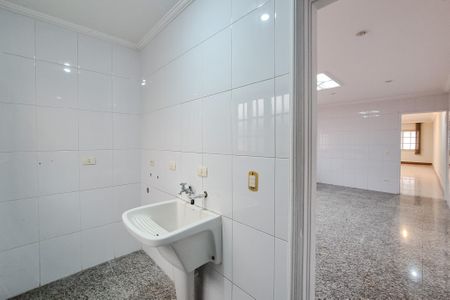 Casa à venda com 253m², 4 quartos e 2 vagasÁrea de Serviço