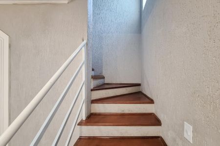 Casa à venda com 253m², 4 quartos e 2 vagasCorredor