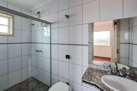 Casa à venda com 253m², 4 quartos e 2 vagasBanheiro da Suíte 3