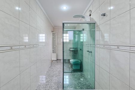 Casa à venda com 253m², 4 quartos e 2 vagasBanheiro da Suíte 1