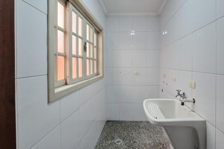 Casa à venda com 253m², 4 quartos e 2 vagasÁrea de Serviço