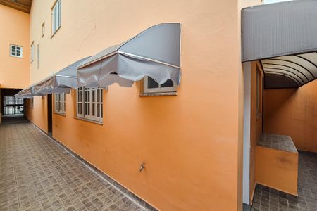 Casa à venda com 253m², 4 quartos e 2 vagasCorredor