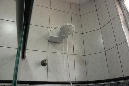 Casa para alugar com 229m², 3 quartos e 2 vagasBanheiro