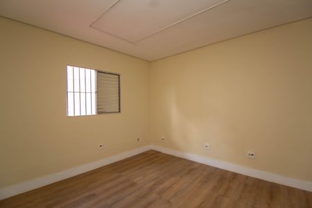 Casa à venda com 408m², 2 quartos e 8 vagasQuarto 