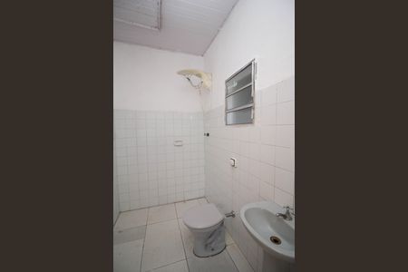 Casa à venda com 408m², 2 quartos e 8 vagasBanheiro