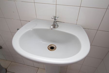 Casa à venda com 408m², 2 quartos e 8 vagasBanheiro