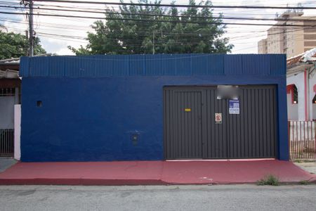 Casa à venda com 408m², 2 quartos e 8 vagasFachada