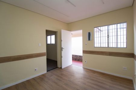 Casa à venda com 408m², 2 quartos e 8 vagasSala