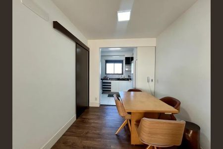 Apartamento à venda com 2 quartos, 100m² em Vila Romana, São Paulo
