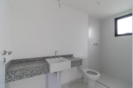 Apartamento à venda com 132m², 3 quartos e 2 vagasBanheiro da Suíte 1