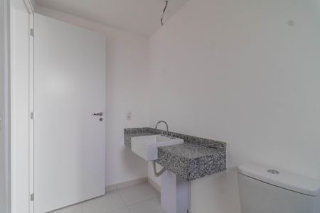 Apartamento à venda com 132m², 3 quartos e 2 vagasBanheiro da Suíte 1