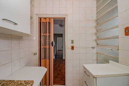 Apartamento para alugar com 65m², 3 quartos e sem vaga Apartamento para alugar com 65m², 3 quartos e sem vagaCozinha e Área de Serviço