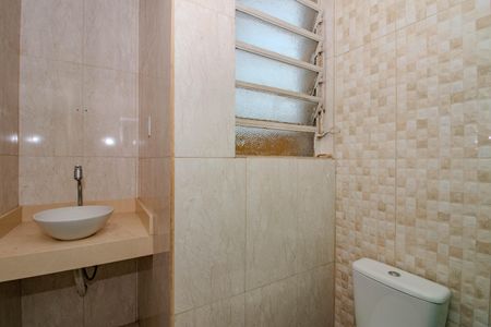 Apartamento para alugar com 65m², 3 quartos e sem vaga Apartamento para alugar com 65m², 3 quartos e sem vagaBanheiro
