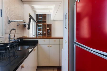 Apartamento à venda com 47m², 1 quarto e 1 vaga Apartamento à venda com 47m², 1 quarto e 1 vagaCozinha