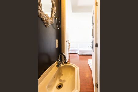 Apartamento à venda com 47m², 1 quarto e 1 vaga Apartamento à venda com 47m², 1 quarto e 1 vagaLavabo