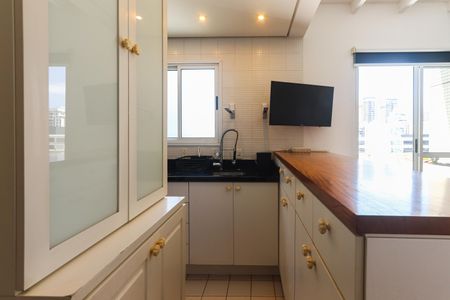 Apartamento à venda com 47m², 1 quarto e 1 vaga Apartamento à venda com 47m², 1 quarto e 1 vagaCozinha