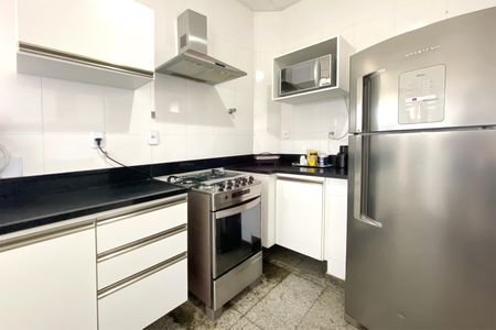 Apartamento à venda com 140m², 3 quartos e 2 vagasCozinha