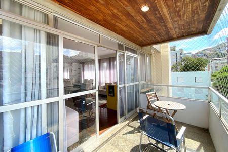 Apartamento à venda com 140m², 3 quartos e 2 vagasVaranda da Sala