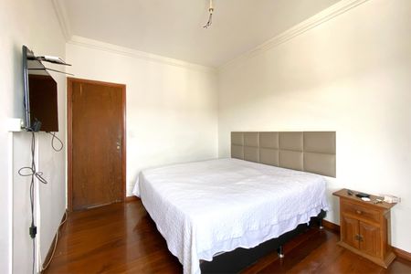 Apartamento à venda com 140m², 3 quartos e 2 vagasSuite