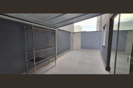 Apartamento para alugar com 66m², 2 quartos e 1 vagaQuintal