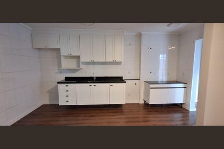 Apartamento para alugar com 66m², 2 quartos e 1 vagaCozinha 