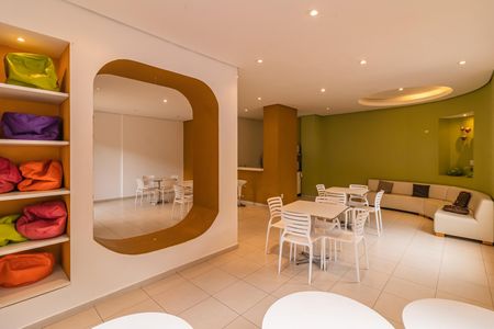 Apartamento para alugar com 79m², 3 quartos e 1 vagaÁrea Comum