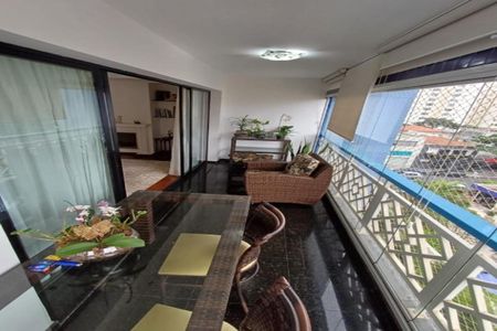 Apartamento para alugar com 3 quartos, 151m² em Vila Gomes Cardim, São Paulo
