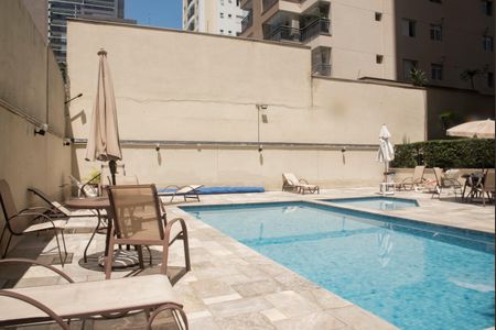 Apartamento à venda com 72m², 3 quartos e 2 vagasÁrea comum - Piscina