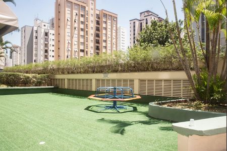 Apartamento à venda com 72m², 3 quartos e 2 vagasÁrea comum - Playground