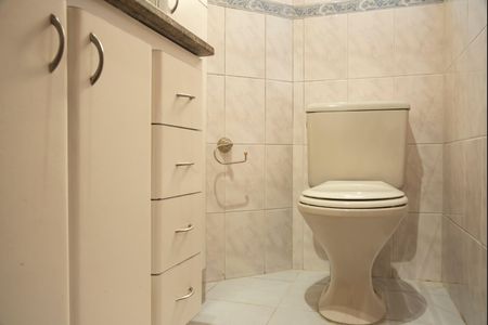 Apartamento à venda com 72m², 3 quartos e 2 vagasBanheiro da Suíte