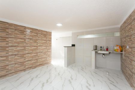 Casa para alugar com 100m², 2 quartos e sem vagaCozinha 