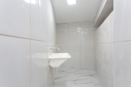 Casa para alugar com 100m², 2 quartos e sem vagaÁrea de Serviço 