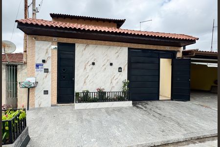 Casa para alugar com 100m², 2 quartos e sem vagaFachada 