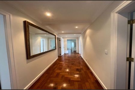 Apartamento para alugar com 4 quartos, 298m² em República, São Paulo