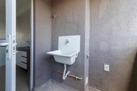 Apartamento para alugar com 45m², 2 quartos e 1 vagaÁrea de Serviço