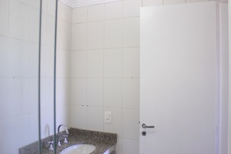 Apartamento para alugar com 75m², 3 quartos e 2 vagasBanheiro da Suíte