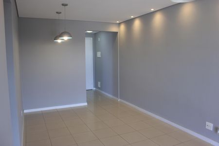 Apartamento para alugar com 75m², 3 quartos e 2 vagasSala