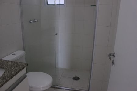 Apartamento para alugar com 75m², 3 quartos e 2 vagasBanheiro social 