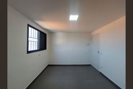 Quarto de kitnet/studio para alugar com 1 quarto, 40m² em Jardim Primavera, São Paulo
